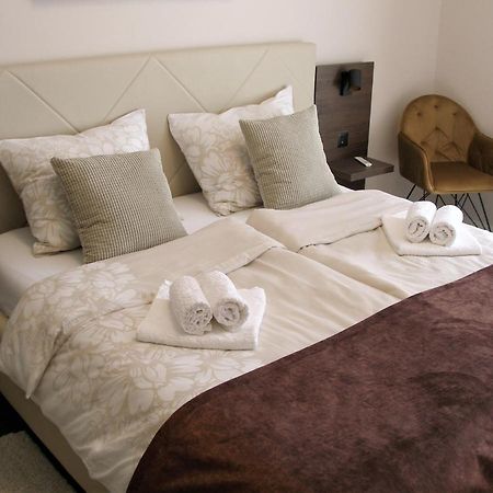 Apartman Neverin Apartment Rijeka Exterior foto